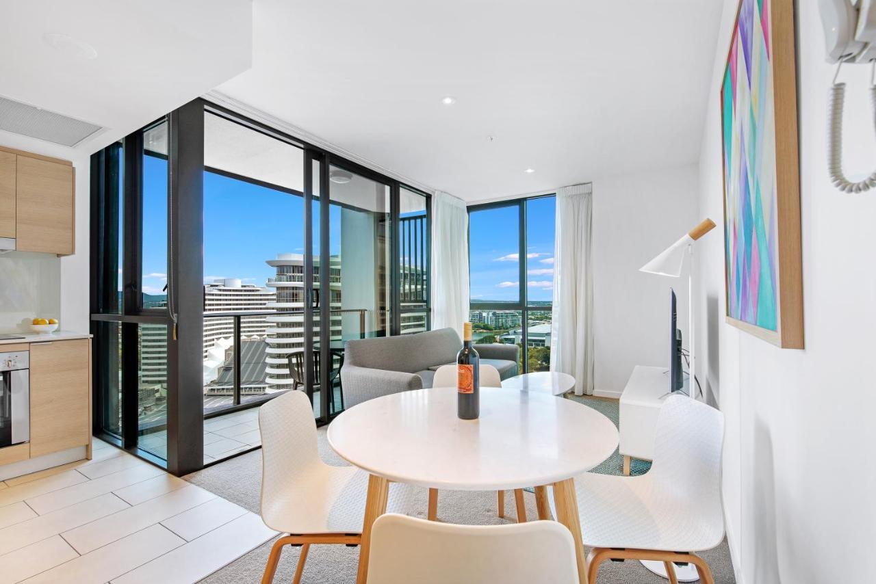 The Eureka Gold Coast Residence On Broadbeach Eksteriør billede