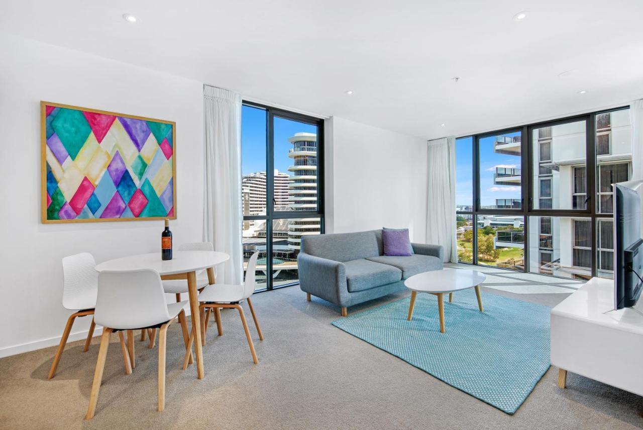The Eureka Gold Coast Residence On Broadbeach Eksteriør billede
