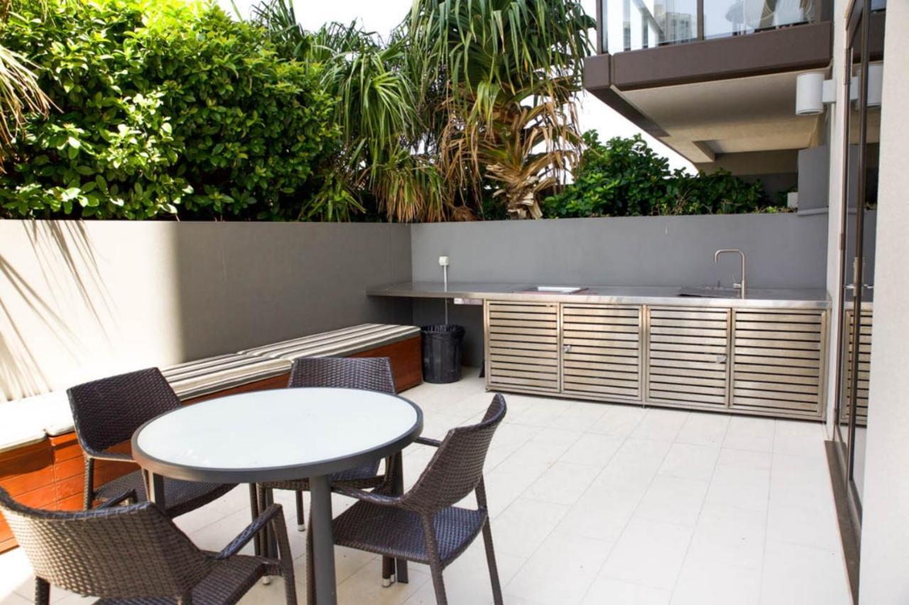 The Eureka Gold Coast Residence On Broadbeach Eksteriør billede
